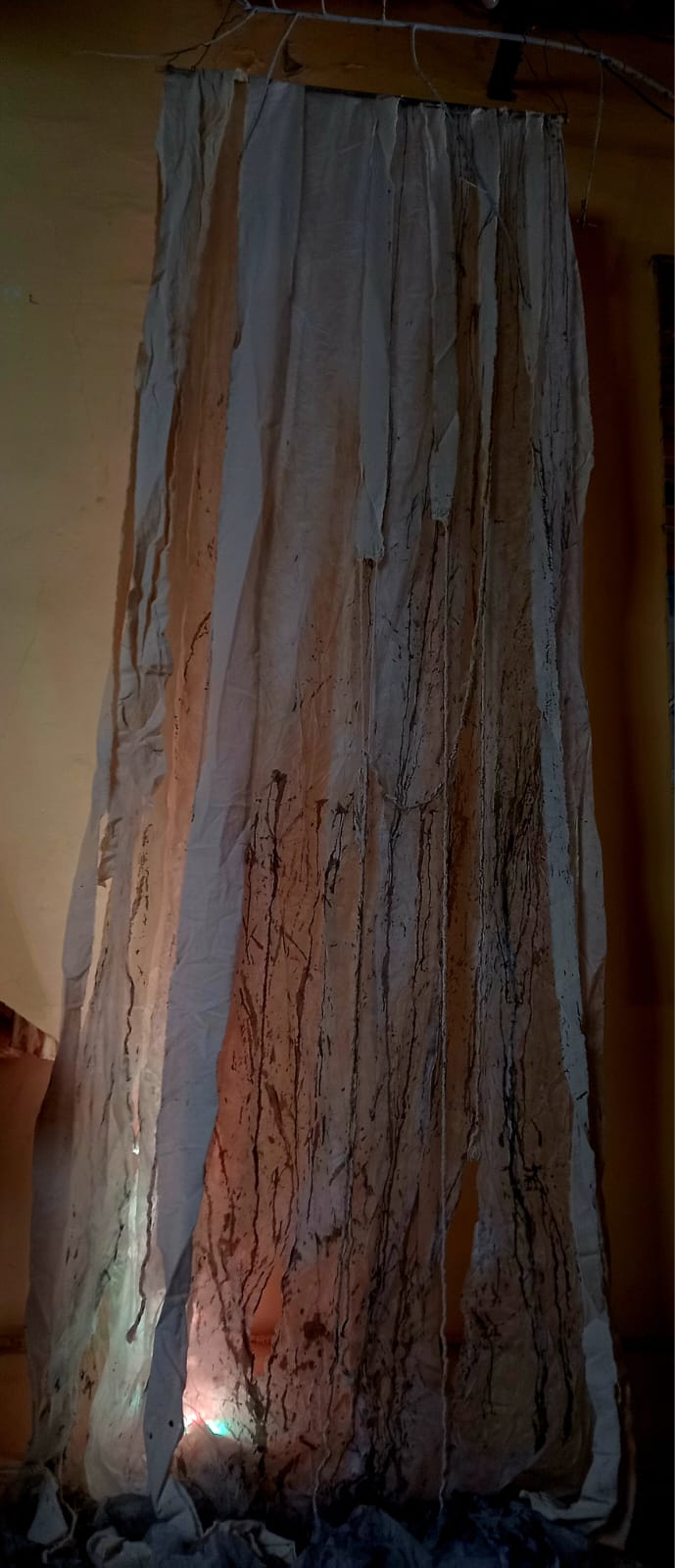 Textura y vestuario — detalle 1